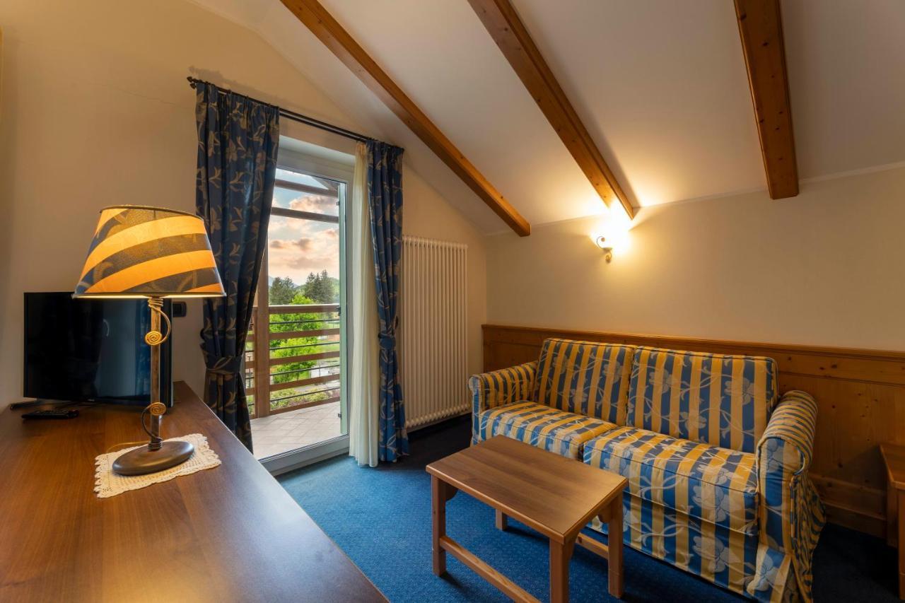 Hotel Lido - Slow & Natural Living Molveno Εξωτερικό φωτογραφία