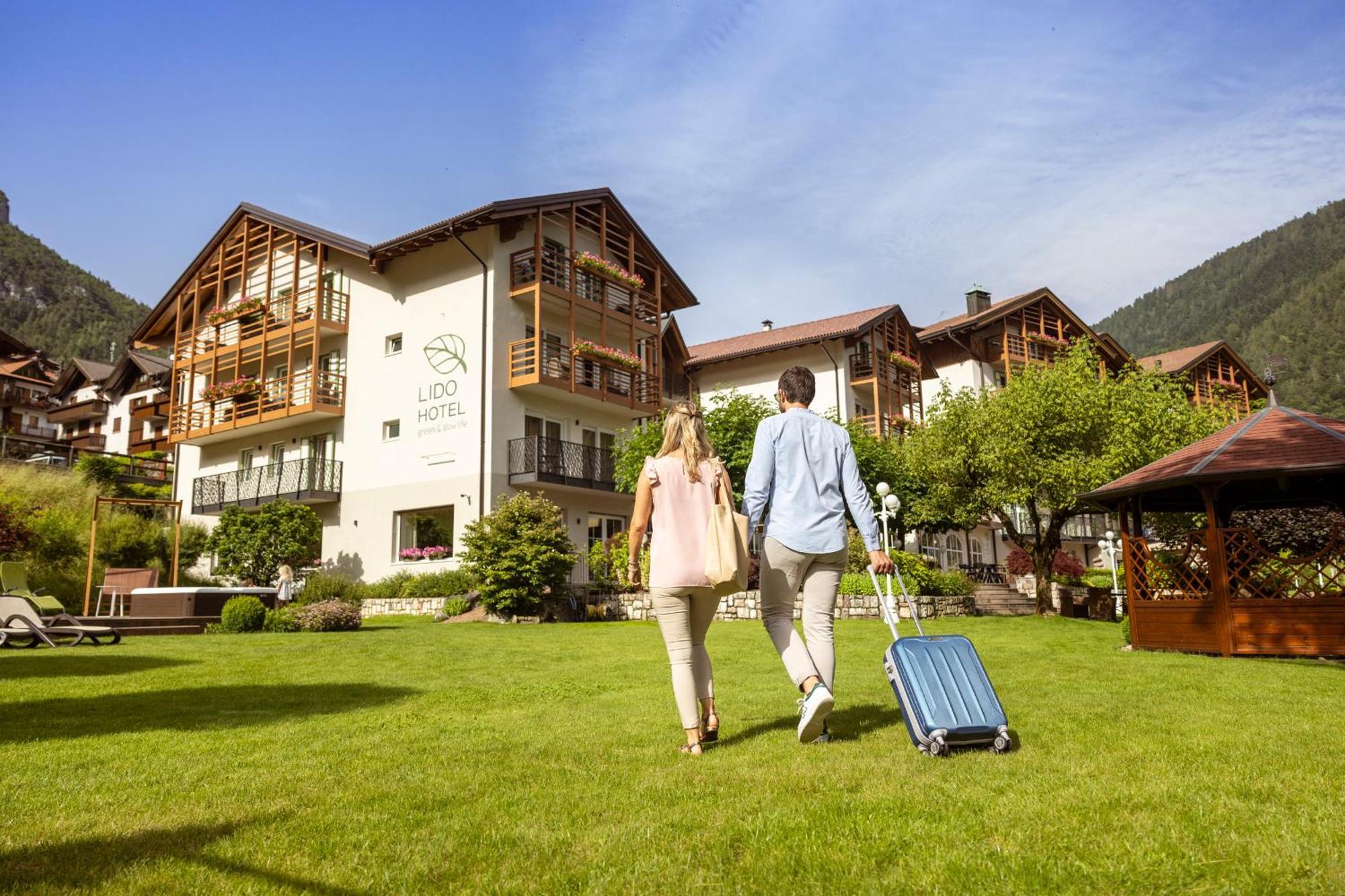 Hotel Lido - Slow & Natural Living Molveno Εξωτερικό φωτογραφία